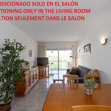 Uhc Park Village Salou